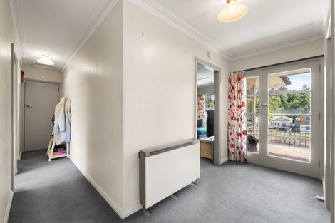 Photo of property in 10 Shand Street, Green Island, Dunedin, 9018