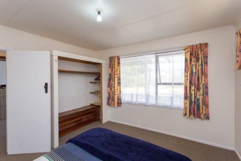 Photo of property in 52 Matai Street, Castlecliff, Whanganui, 4501