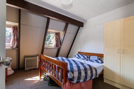 Photo of property in 6a Williams Street, Sunshine Bay, Queenstown, 9300