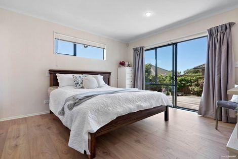 Photo of property in 213 Kilkenny Drive, East Tamaki Heights, Auckland, 2016