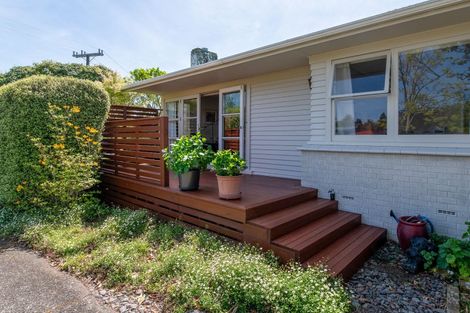 Photo of property in 3 Tawavale Street, Pukehangi, Rotorua, 3015