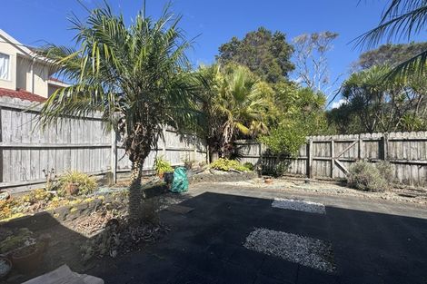 Photo of property in 4/26 Roanoke Way, Albany, Auckland, 0632