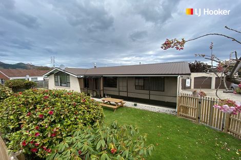 Photo of property in 16 Wickliffe Street, Mosgiel, 9024