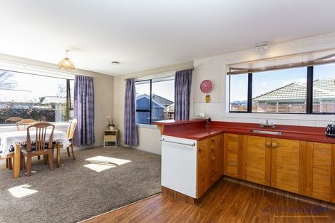 Photo of property in 10 Wolsey Place, Hillmorton, Christchurch, 8025