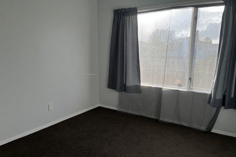 Photo of property in 2 Olive Place, Nawton, Hamilton, 3200