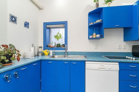 Photo of property in 2/31 Dowling Street, Dunedin Central, Dunedin, 9016