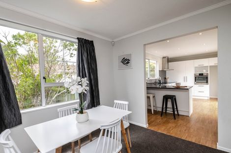 Photo of property in 5 Montserrat Place, Grenada Village, Wellington, 6037