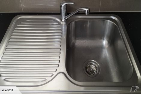 Photo of property in 27b Stott Avenue, Birkdale, Auckland, 0626