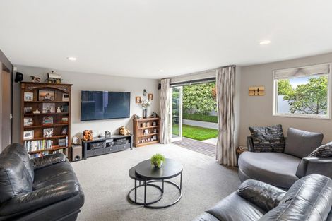 Photo of property in 28 Mayfair Street, Riccarton, Christchurch, 8011