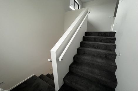 Photo of property in 3b Turehu Street, Merrilands, New Plymouth, 4312