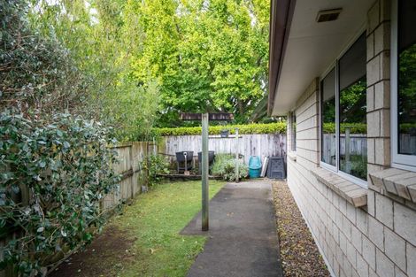 Photo of property in 23 Lilac Close, Cambridge, 3434