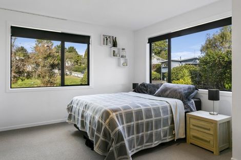 Photo of property in 1 Norfolk Road, Waipahihi, Taupo, 3330