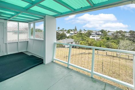 Photo of property in 21 Drome View Place, Beach Haven, Auckland, 0626