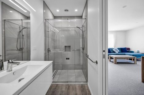 Photo of property in 3 Sackville Street, Fitzroy, New Plymouth, 4312