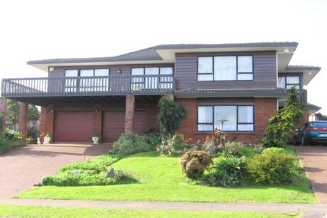 Photo of property in 2/4 Calluna Crescent, Totara Heights, Auckland, 2105