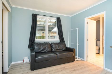 Photo of property in 17a Norwich Place, Awapuni, Palmerston North, 4412