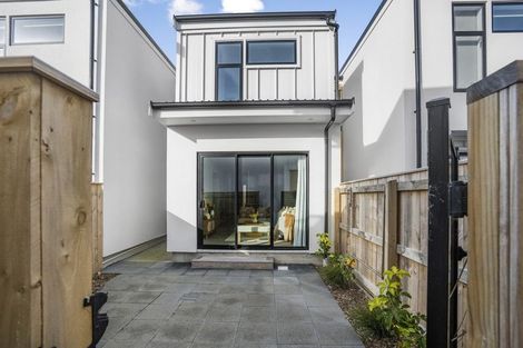 Photo of property in 16/10 Pascoe Avenue, Paremata, Porirua, 5026