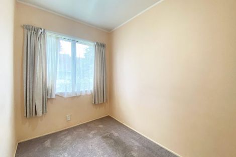 Photo of property in 2/79 Aberfeldy Avenue, Highland Park, Auckland, 2010