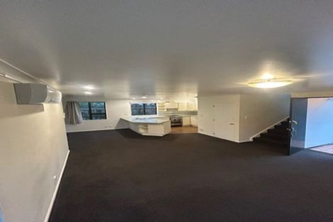 Photo of property in 227 The Parade, Island Bay, Wellington, 6023