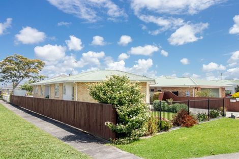 Photo of property in 12 Railway Street, Paeroa, 3600