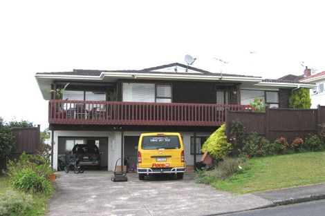 Photo of property in 1a Wakeling Avenue, Te Atatu South, Auckland, 0610