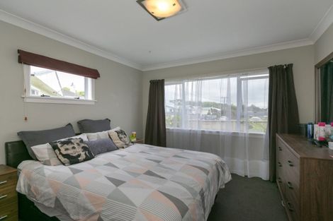 Photo of property in 19 Clyde Street, Ferndale, New Plymouth, 4310