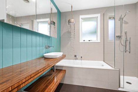 Photo of property in 22 Paragon Avenue, Beach Haven, Auckland, 0626