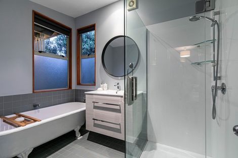 Photo of property in 7 Tipau Street, Torbay, Auckland, 0630