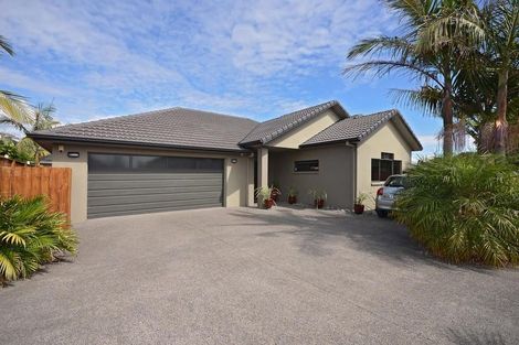 Photo of property in 144 Tuihana Drive, Papamoa Beach, Papamoa, 3118