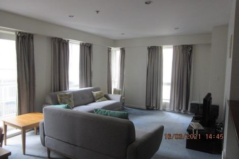 Photo of property in Terrace Heights Apartments, 4e/163 The Terrace, Wellington Central, Wellington, 6011