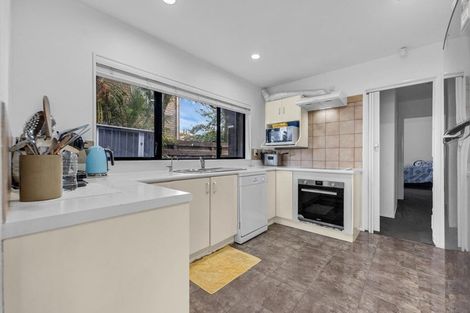 Photo of property in 2/57 Hoteo Avenue, Papatoetoe, Auckland, 2025