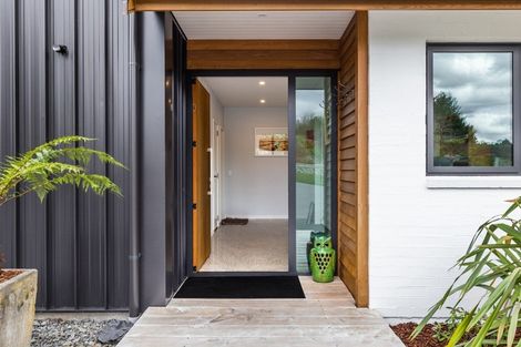 Photo of property in 127 Victory Drive, Wharewaka, Taupo, 3330