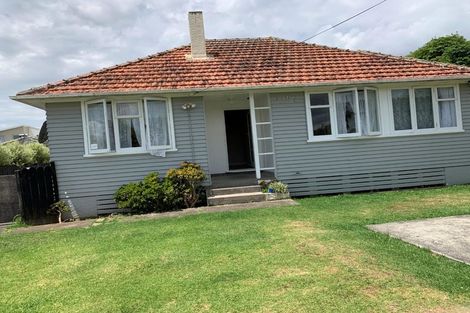 Photo of property in 14 Arimu Road, Papakura, 2110
