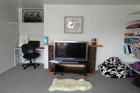 Photo of property in 15 Jade Place, Pukehangi, Rotorua, 3015