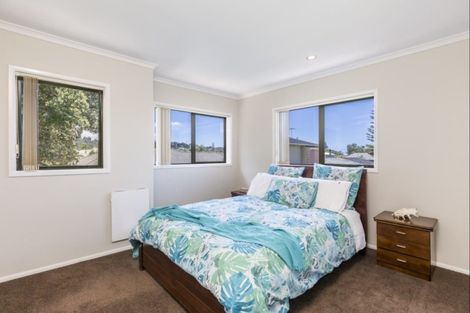 Photo of property in 15a West Hoe Road, Orewa, 0931