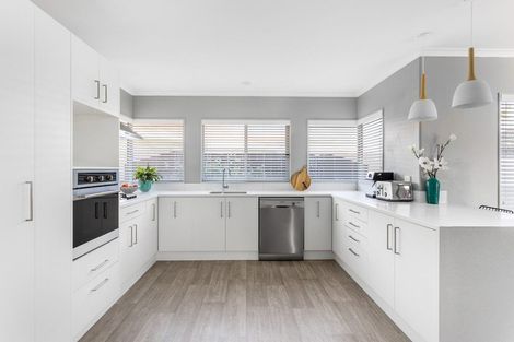 Photo of property in 51 Arabian Drive, Papamoa Beach, Papamoa, 3118