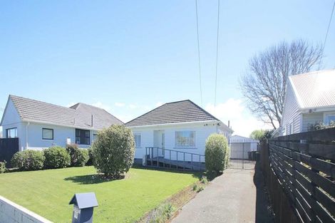 Photo of property in 10 Harris Crescent, Papanui, Christchurch, 8053
