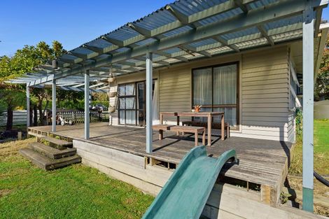 Photo of property in 14 Wi Pere Street, Manakau, Levin, 5573