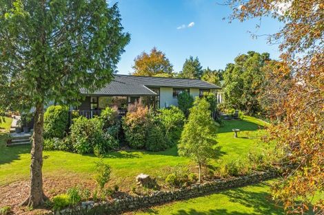 Photo of property in 61 Turitea Road, Fitzherbert, Palmerston North, 4472