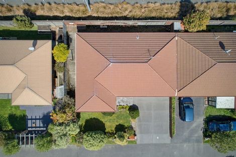 Photo of property in 19a Sheraton Place, Redwood, Christchurch, 8051