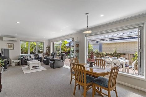 Photo of property in 2/67 Nelson Street, Howick, Auckland, 2014