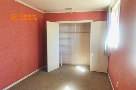 Photo of property in 2/9 Adriatic Avenue, Henderson, Auckland, 0612