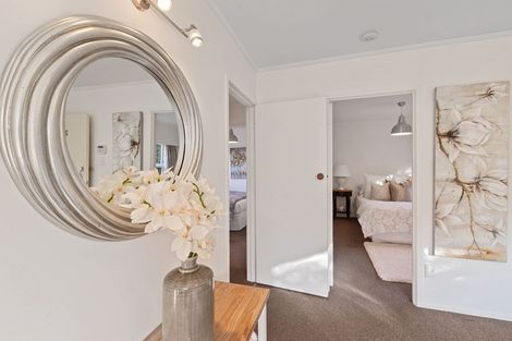 Photo of property in 2/14 Ewen Alison Avenue, Devonport, Auckland, 0624