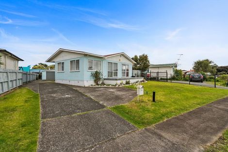 Photo of property in 25 Addington Avenue, Manurewa, Auckland, 2102