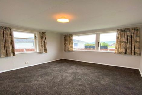 Photo of property in 3 Mary Crescent, Elderslea, Upper Hutt, 5018