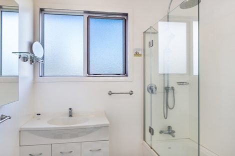 Photo of property in 14 Runuku Grove, Turangi, 3334