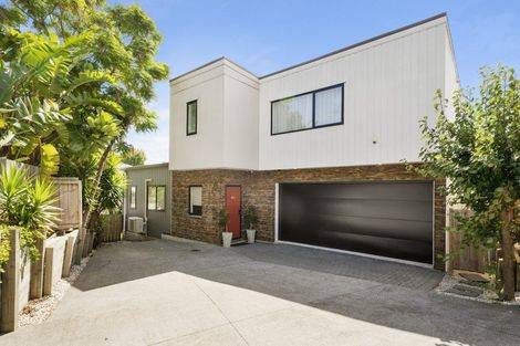 Photo of property in 5b Hemsway Place, Sunnyhills, Auckland, 2010