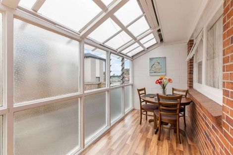 Photo of property in 2/70 Station Road, Papatoetoe, Auckland, 2025