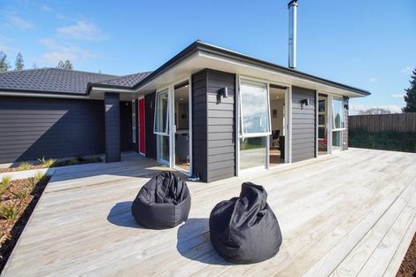 Photo of property in 16 Kowhai Crescent, Ohakune, 4625