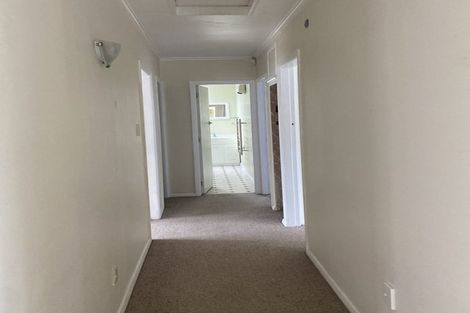 Photo of property in 160 Wainuiomata Road, Wainuiomata, Lower Hutt, 5014